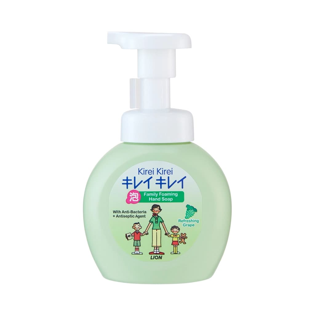 Kirei Foaming Hand Soap Refreshing Grape 250ML.