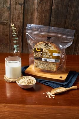 Farmer'S Bread ขนมปังโฮลวีทผสมข้าวโอ๊ต & เมล็ดทานตะวัน 240ก.